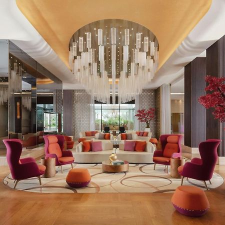 Baku Marriott Hotel Boulevard Exteriör bild The lobby of the hotel