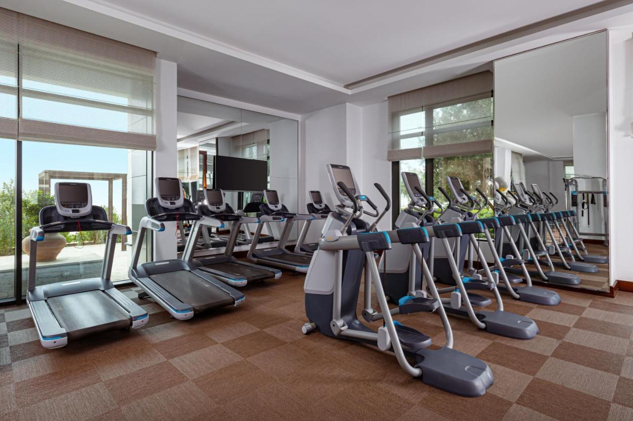 Baku Marriott Hotel Boulevard Exteriör bild The gym at the Westin Hyderabad