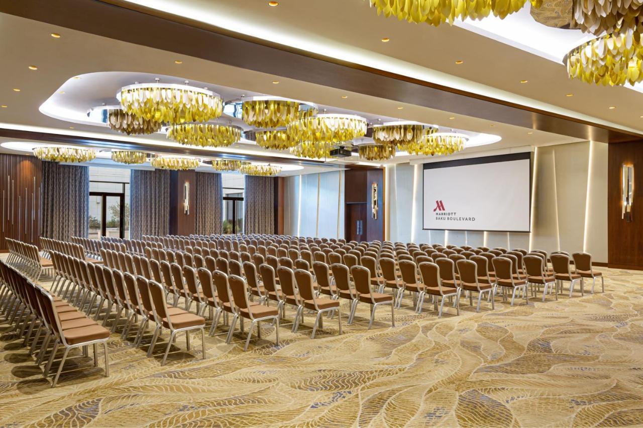 Baku Marriott Hotel Boulevard Exteriör bild The ballroom