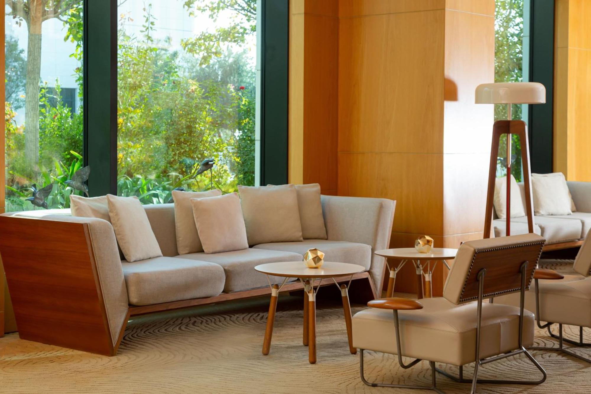 Baku Marriott Hotel Boulevard Exteriör bild The lobby