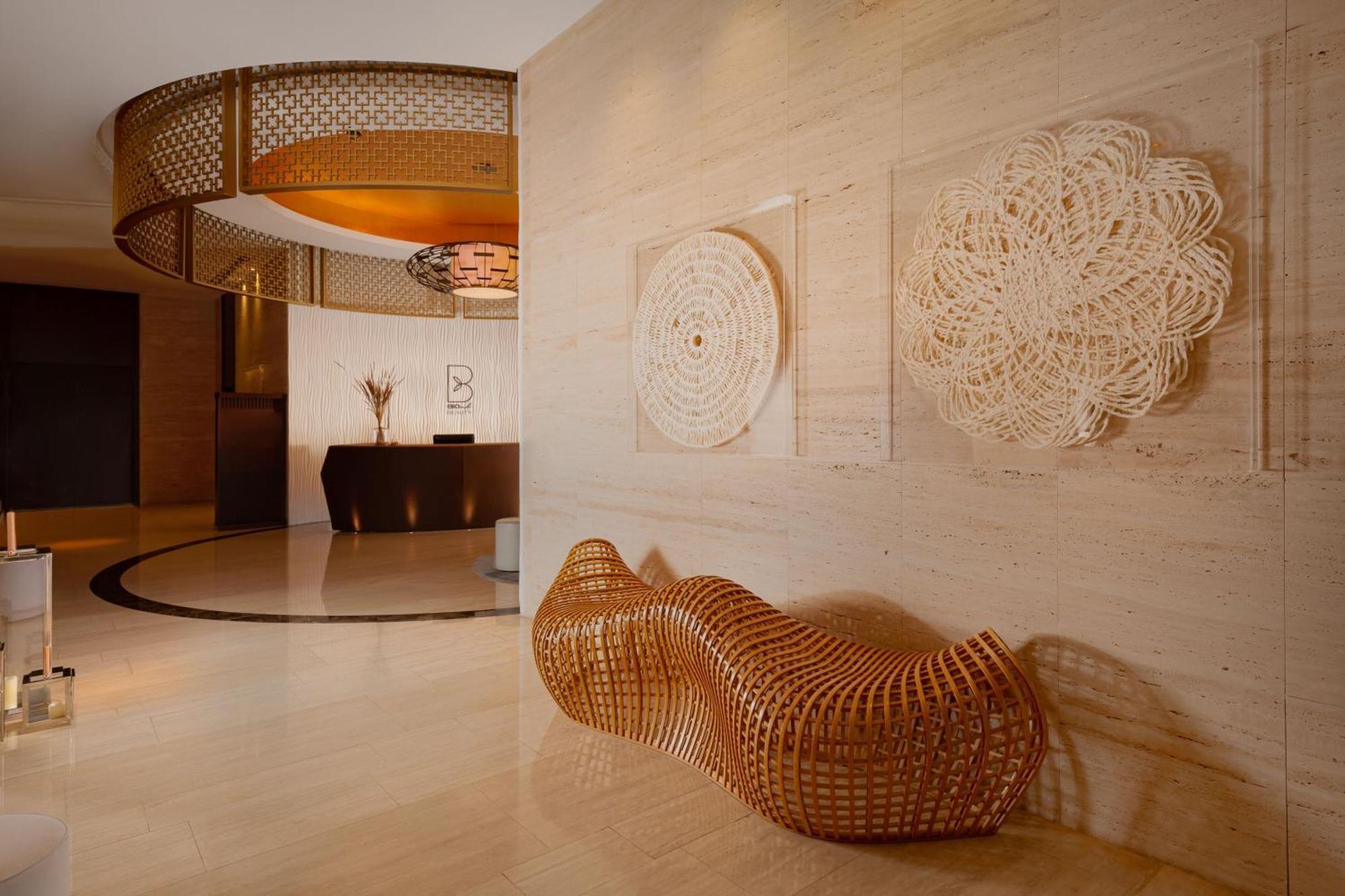 Baku Marriott Hotel Boulevard Exteriör bild The lobby of the hotel