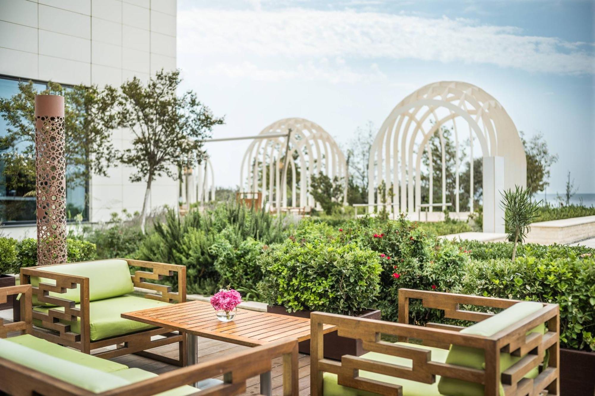 Baku Marriott Hotel Boulevard Exteriör bild The Park, Hyderabad